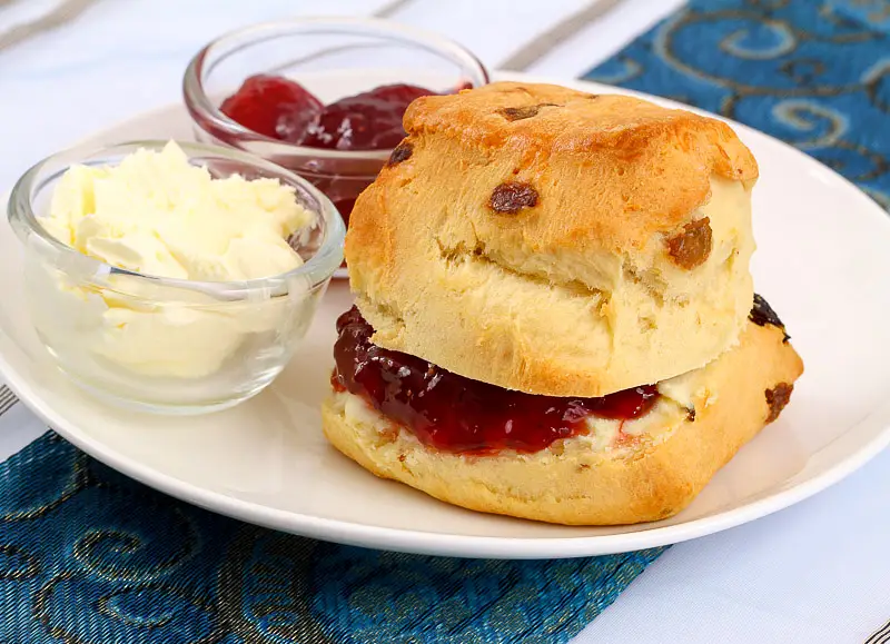 Cornmeal-Raisin Scones