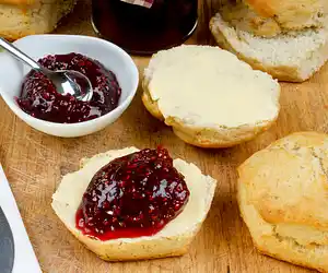 Easy Tea Biscuits