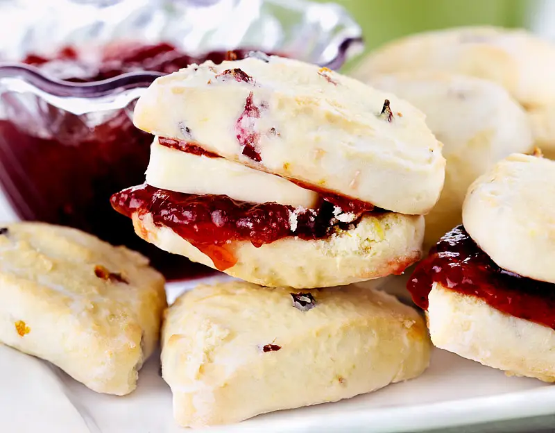 Almond Shortbread Biscuits