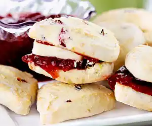 Almond Shortbread Biscuits