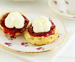 Mom's Favourite Cornmeal Biscuits