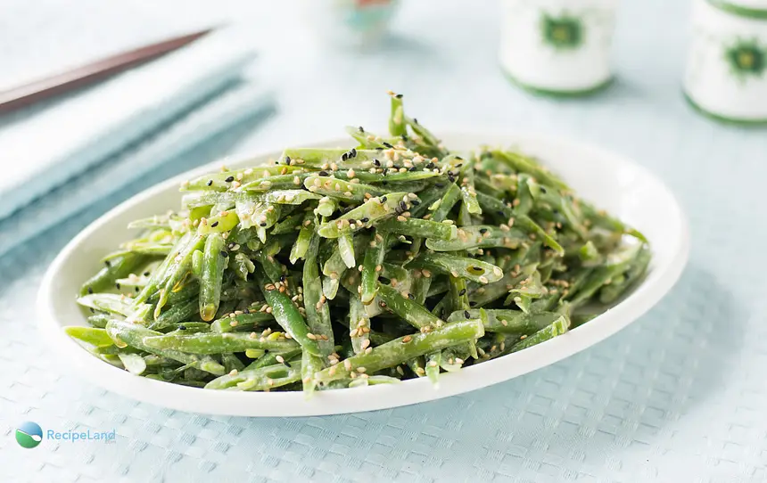 Green Beans with Sesame Dressing