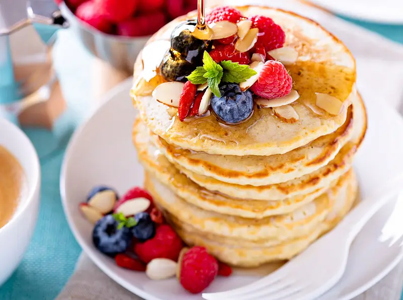 Quick & Easy Apple Pancakes