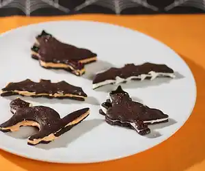 Halloween Oreo Cookies