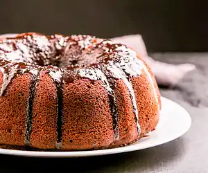 Chocolate-Fudge Bundt Cake