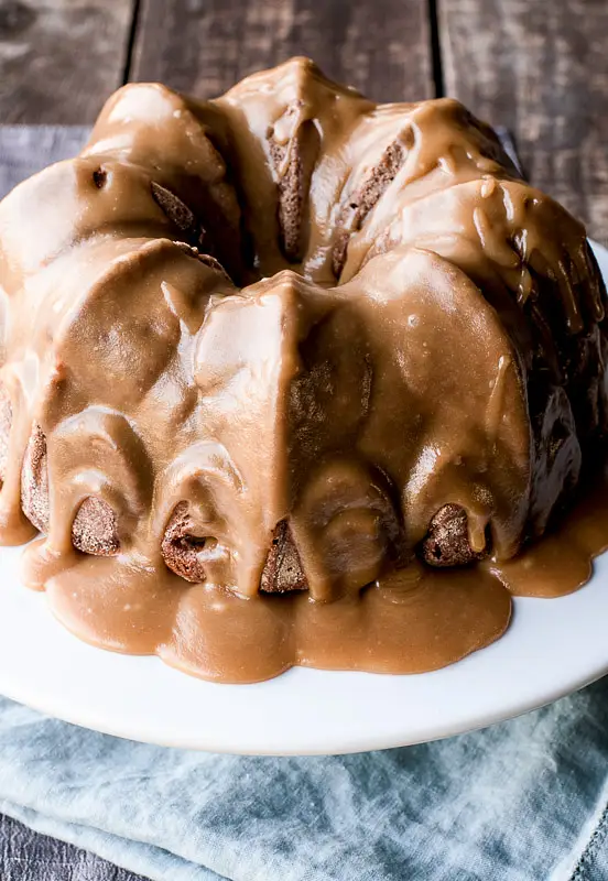 Caramel-Glazed Apple-Pecan Pound Cake
