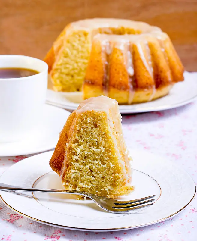 Spiced Apple Pound Cake