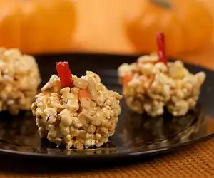 Halloween Popcorn Peanut Pumpkins