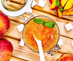 DIY Peach Preserves