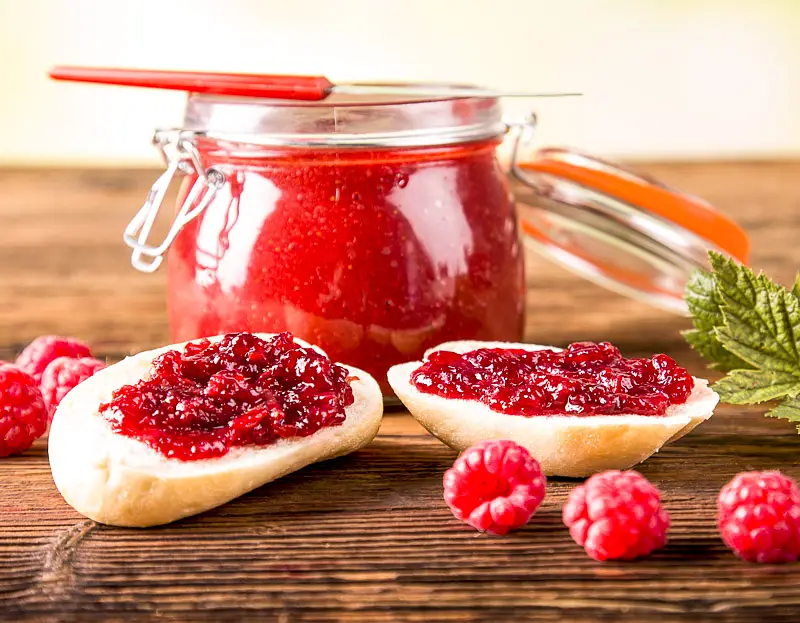 No-Cook Raspberry Apple Jam