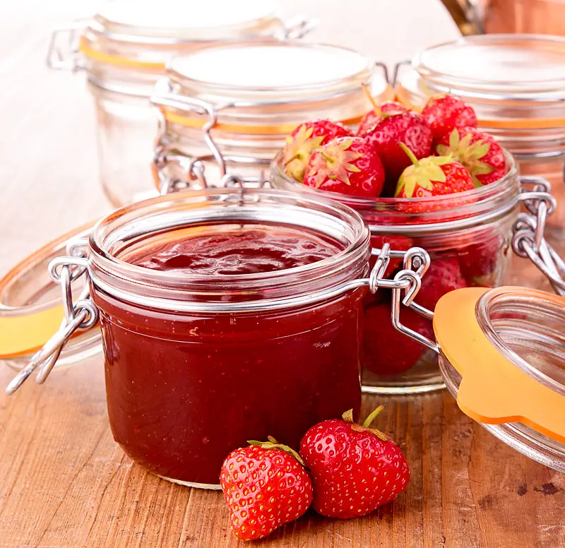 Fruit-Sweetened Strawberry Jam