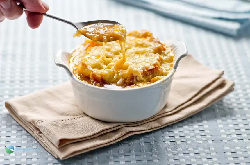 French Onion Soup : Au Pied De Cochon Re