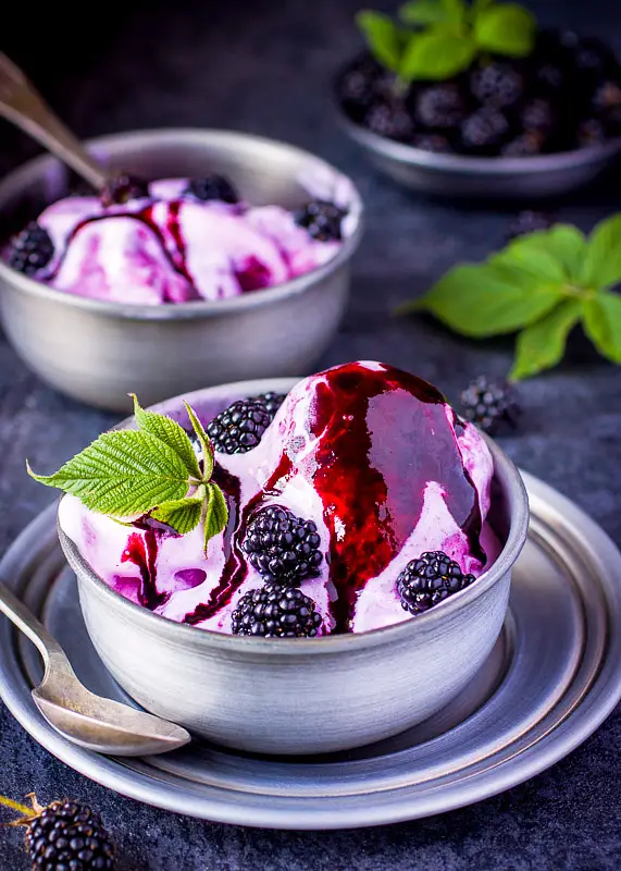 Blackberry Lemon Ice Cream