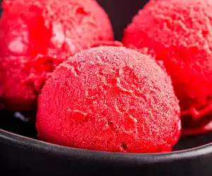 Berry Yoghurt Ice Cream