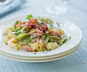 Tortellini with Peas & Prosciutto
