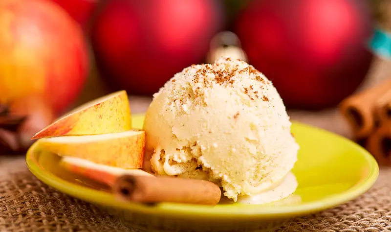 Cinnamon Ice Cream
