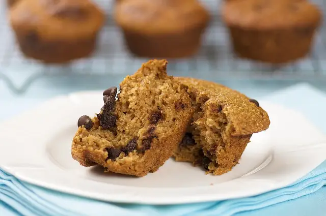 Moist Whole Wheat Pumpkin Muffins