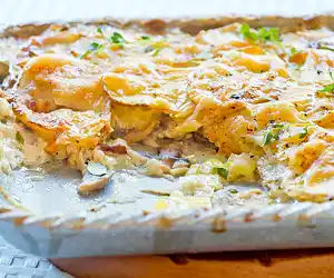 Cheesy Potato, Leek & Mushroom Gratin