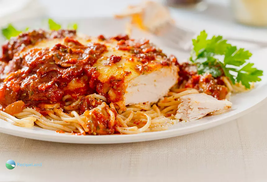 Easy Chicken Mozzarella Marinara
