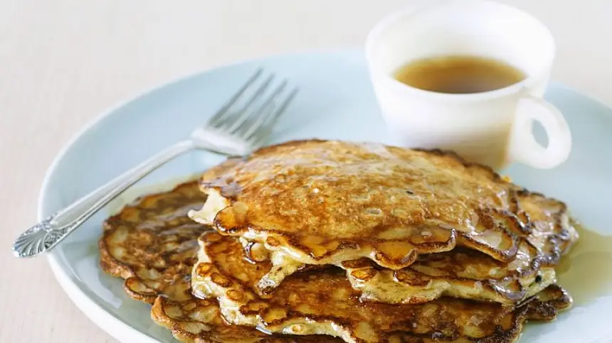 Pancakes with Syrup & Oatmeal
