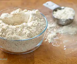 Homemade Buttermilk Biscuit Baking Mix (Whole-Wheat)