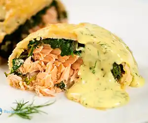Salmon Wellington with Dilled Hollandaise