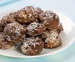 Chocolate, Coconut & Pecan Meringue Bites