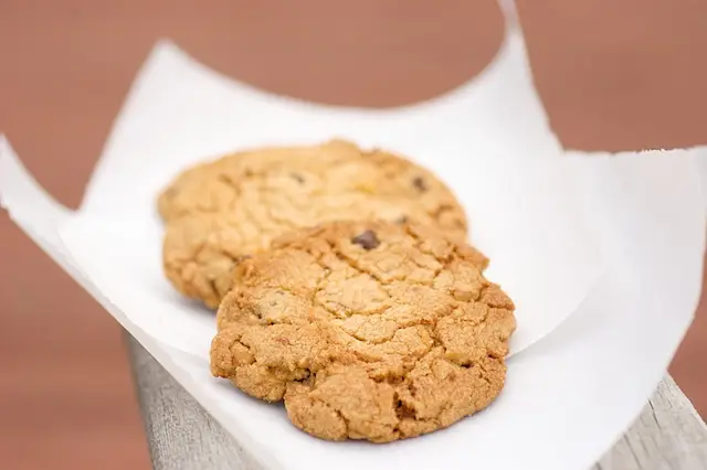 Chocolate Chip Butter Cookies