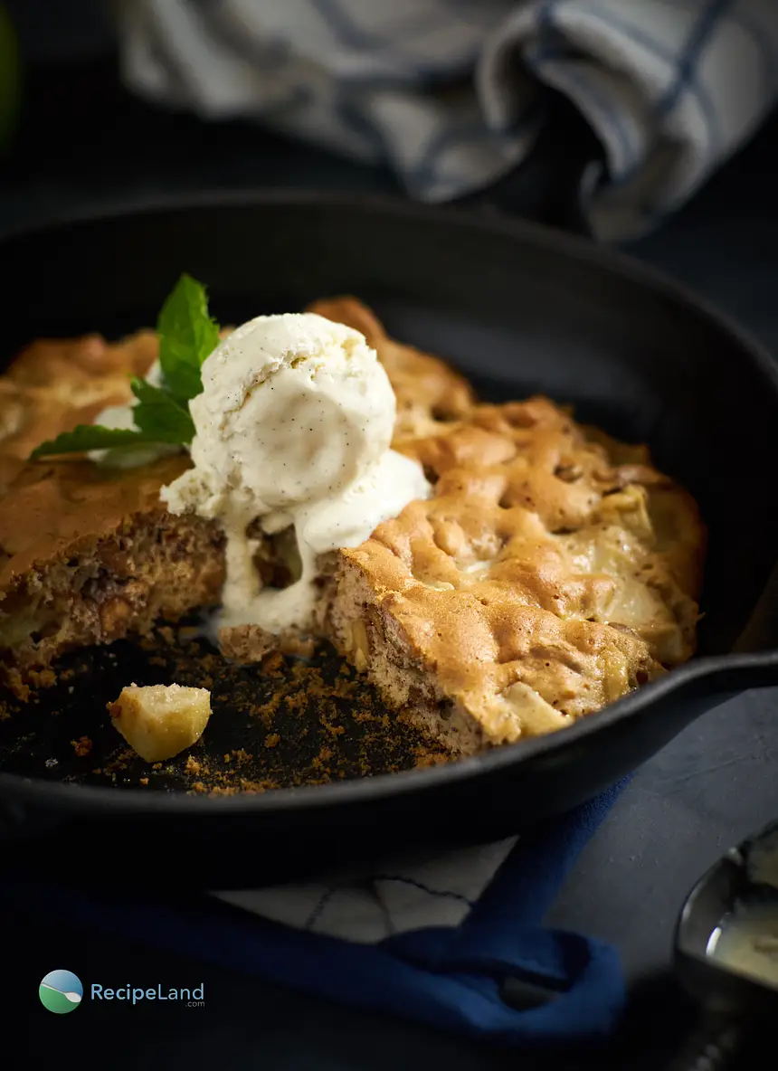 Norwegian Apple Pie for Two