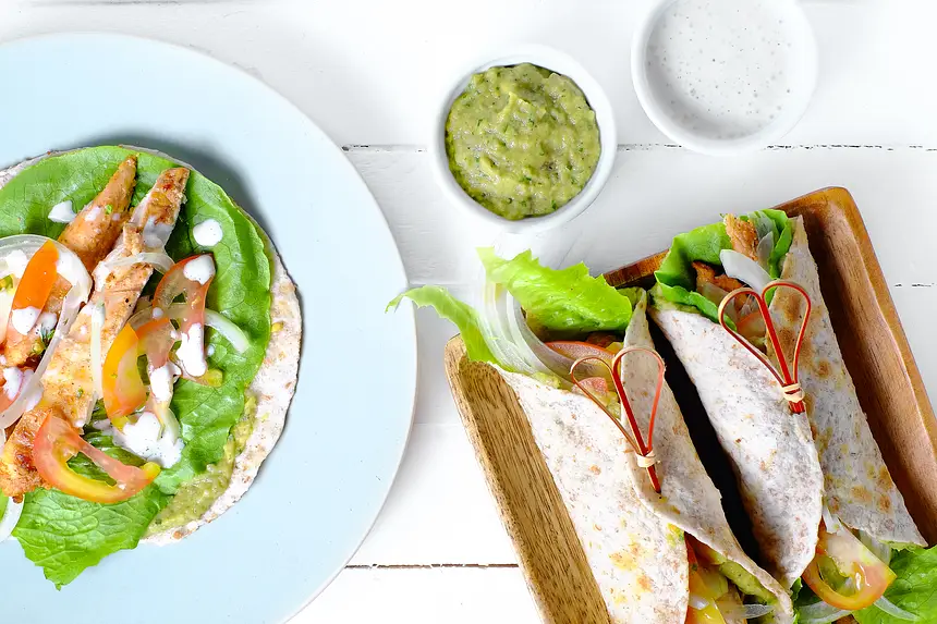 Chicken Tandoori & Moutabelle Wraps