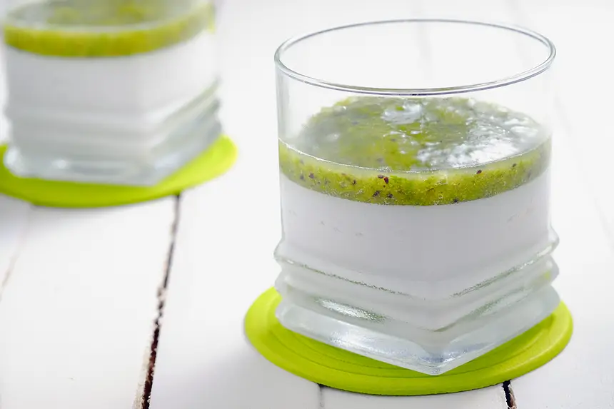 Coconut Panna Cotta with Kiwi-Mint Coulis