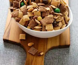 Perfect Peanut Party Mix