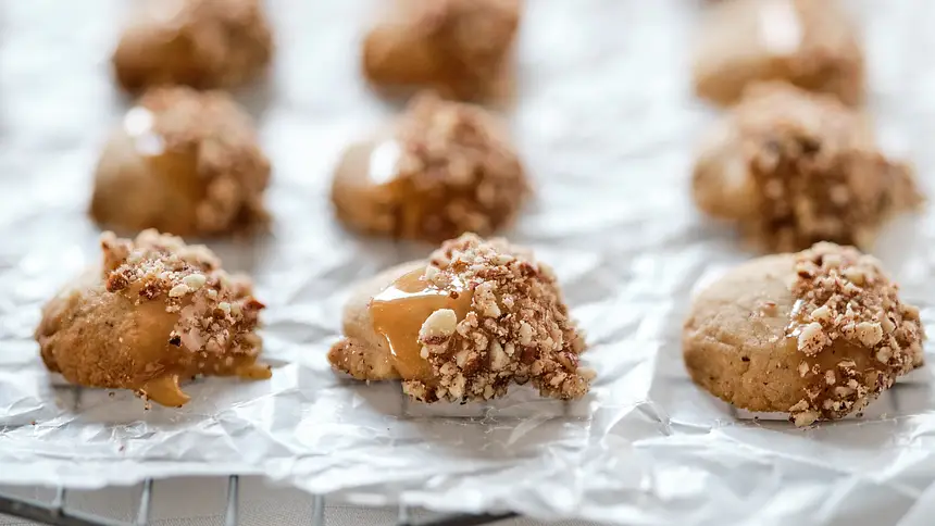 Caramel Nut Acorn Cookies