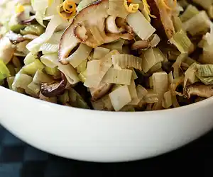 Braised Leeks & Mushrooms