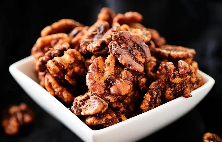 Peppy Cocktail Nuts
