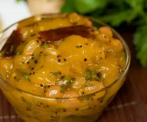 Aam Chutney (Mango-Chile Chutney)