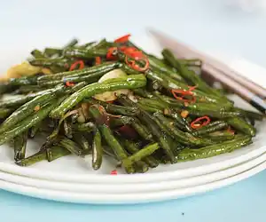 Stir-fried Long Beans with Red Chile & Garlic