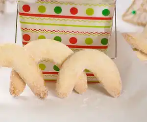 Christmas Viennese Crescent Cookies