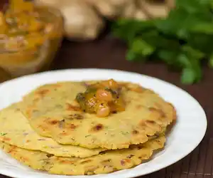 Makkai ki roti (Griddle-Cooked Corn Flatbread)