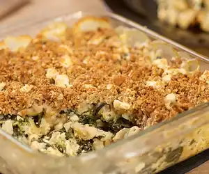Cheesy Macaroni & Cheese with Spinach & Feta