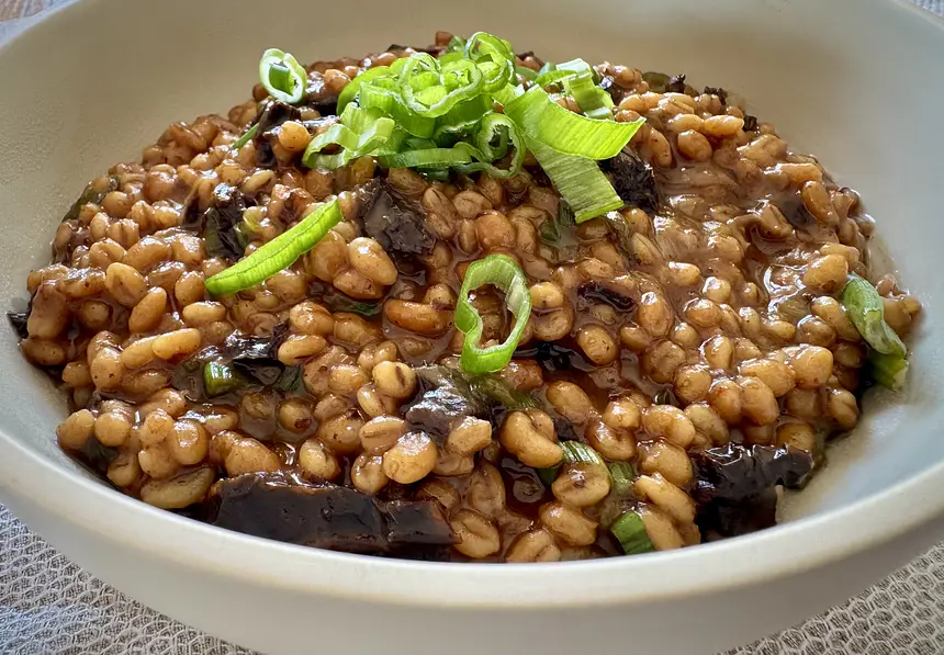 Barley with Sun-Dried Tomatoes & Scallions