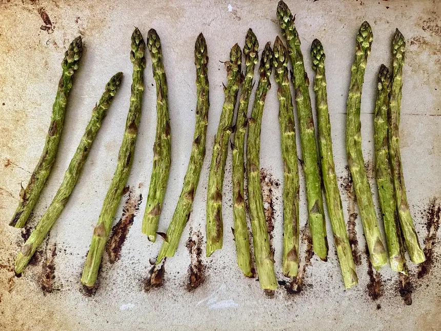 Asparagus and Arugula Salad with Poached Eggs