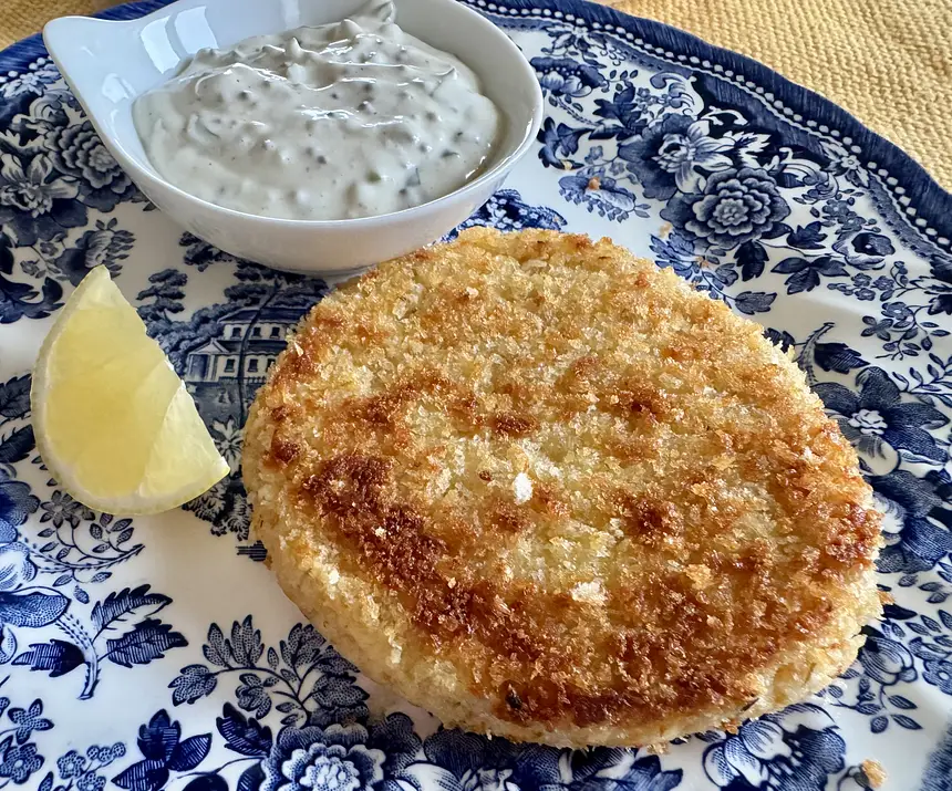 Cheesy Salmon Potato Cakes