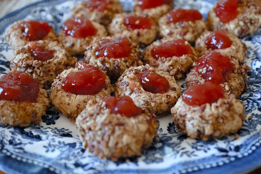 Granny’s Thumbprint Cookies