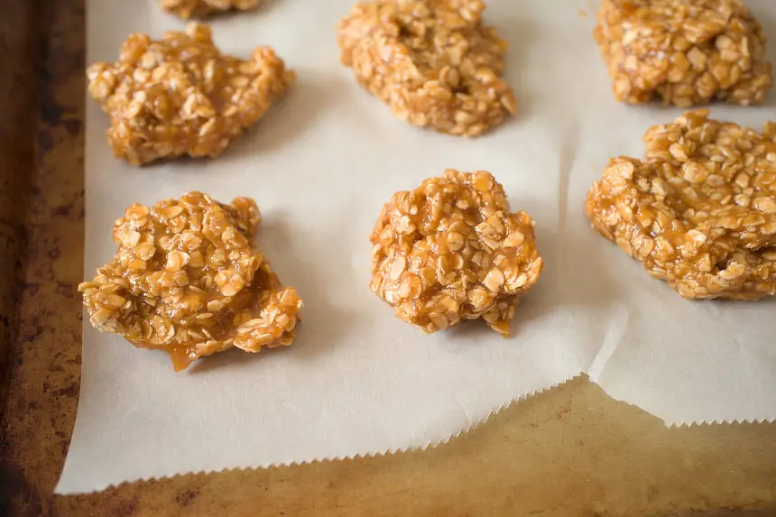 No Bake Caramel Oatmeal Cookies