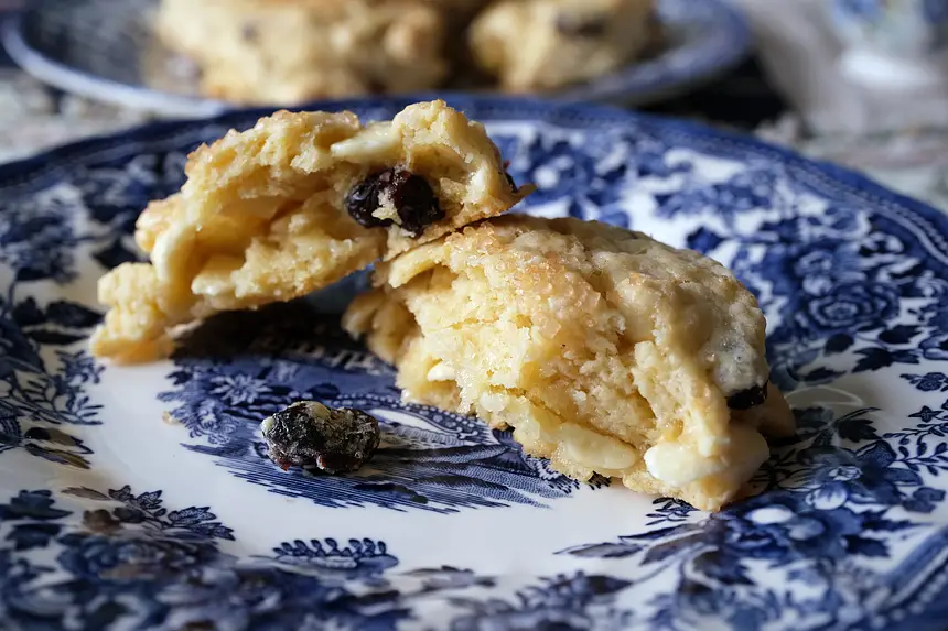 White Chocolate Scones