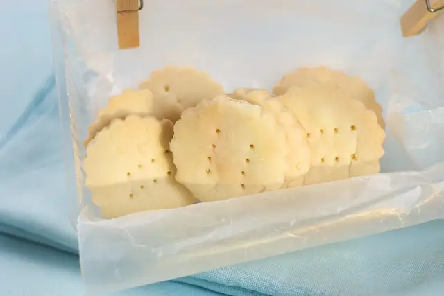 Susan's Christmas Butter Cookies