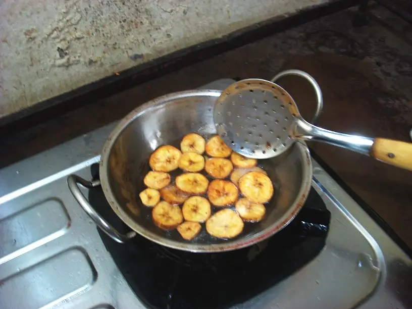 Homemade Raw Banana Chips