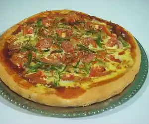 Homemade Breakfast Pizza