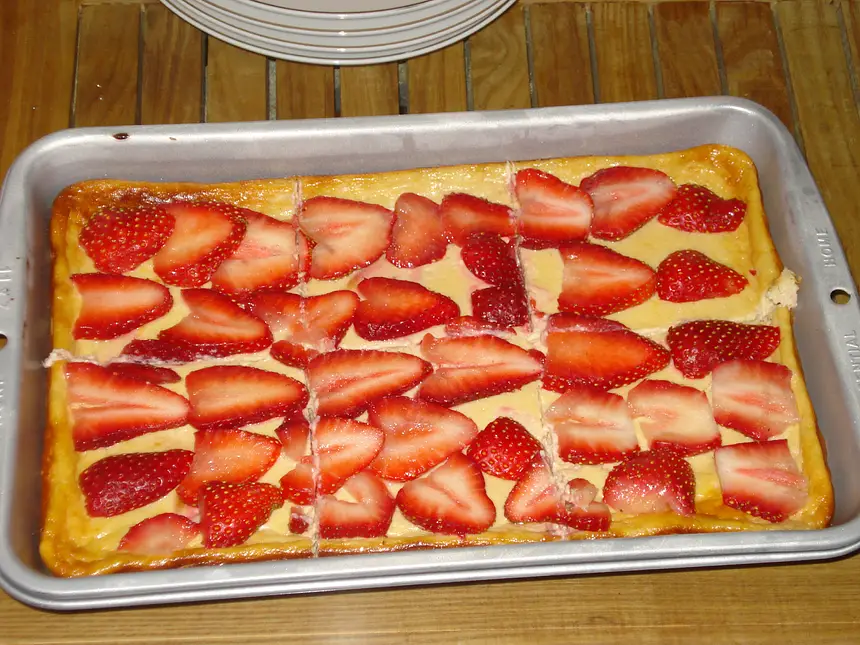 Mini-Strawberry Cheesecakes